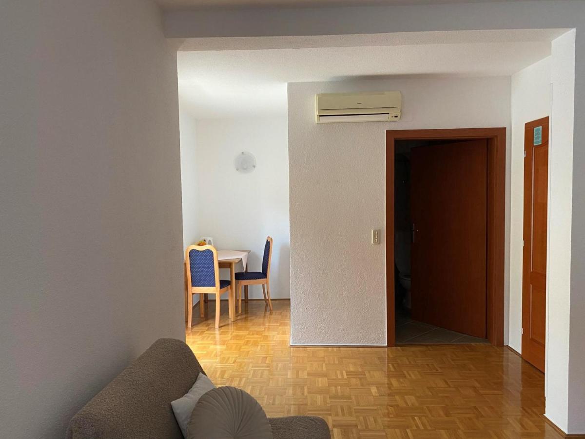 Apartment Begic Makarska Exterior photo