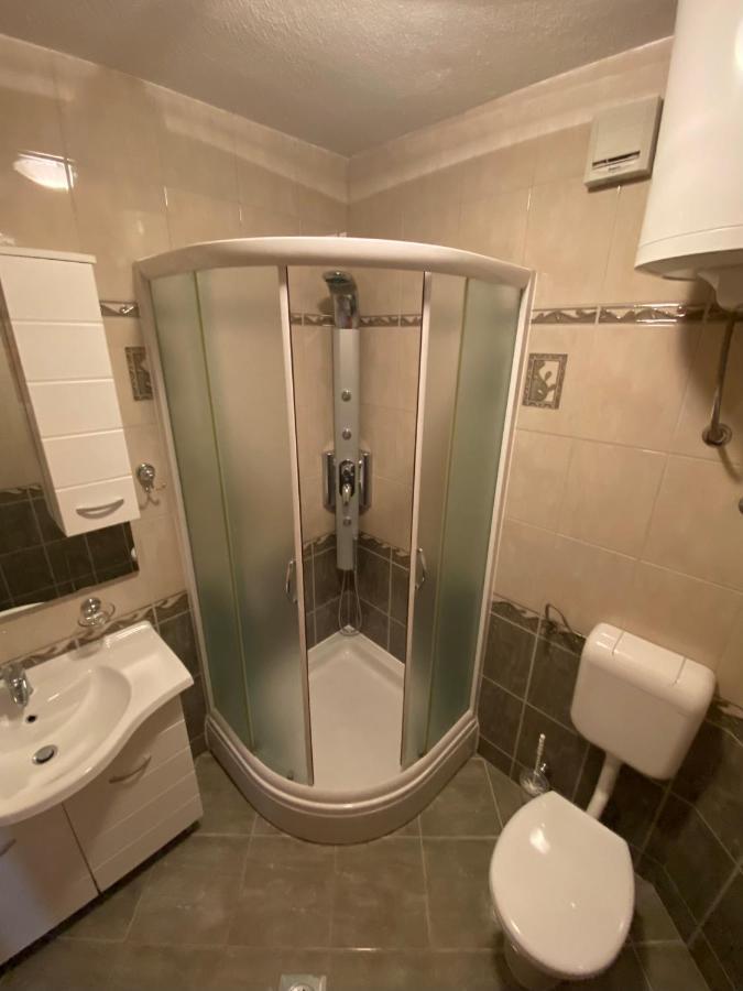 Apartment Begic Makarska Exterior photo